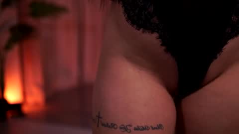 Naty online show from 04/21/26, 07:17