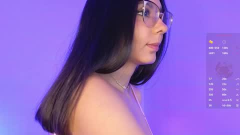 Natalia  online show from 05/05/26, 08:55