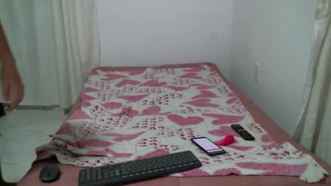      online show from 01/19/25, 03:29