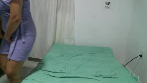      online show from 02/01/25, 05:49