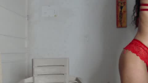 Snapshot of natzumi_mcqueen chatting on 02/06/25, 04:36 Stella Mcqueen online show from 02/06/25, 04:36