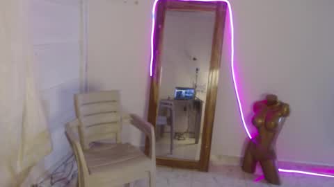 Stella Mcqueen online show from 02/19/26, 01:51