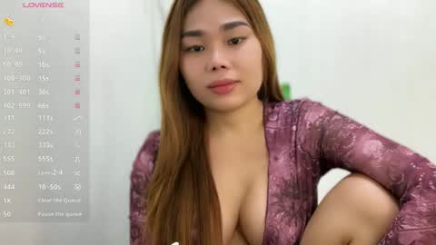 Snapshot of natzumiee_ chatting on 02/07/26, 02:37 Shuvee Keiko Half Japanese Half Pinay online show from 02/07/26, 02:37