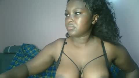 naughti_garlie online show from 02/04/26, 05:46