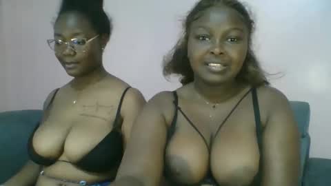 naughti_garlie online show from 03/28/26, 05:18