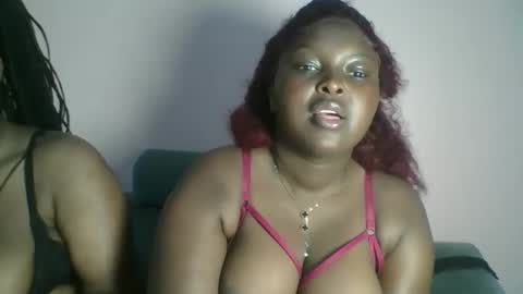 Snapshot of naughti_garlie chatting on 04/28/26, 04:39 naughti_garlie online show from 04/28/26, 04:39