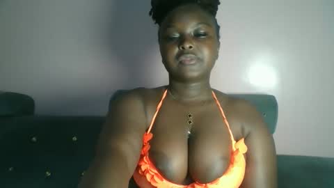 Snapshot of naughti_garlie chatting on 05/12/26, 06:27 naughti_garlie online show from 05/12/26, 06:27