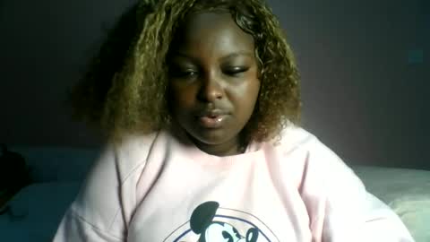 naughti_garlie online show from 06/23/26, 06:50