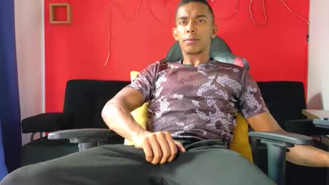 Snapshot of naughty_ares chatting on 10/16/25, 01:01 naughty_ares online show from 10/16/25, 01:01