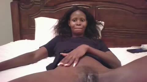 Snapshot of naughty_babe000 chatting on 10/02/25, 03:35 alisha online show from 10/02/25, 03:35