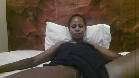 Snapshot of naughty_babe000 chatting on 07/31/26, 02:38 alisha online show from 07/31/26, 02:38