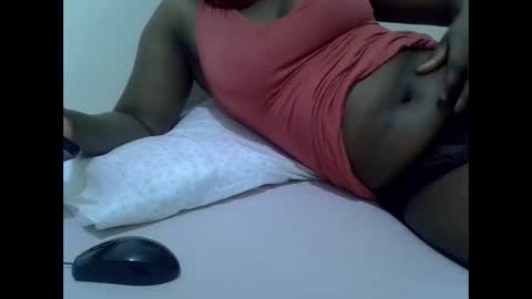 Snapshot of naughty_baddie5 chatting on 02/18/26, 10:11 candy online show from 02/18/26, 10:11