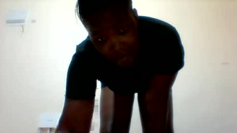 Snapshot of naughty_baddie5 chatting on 06/12/26, 09:25 candy online show from 06/12/26, 09:25