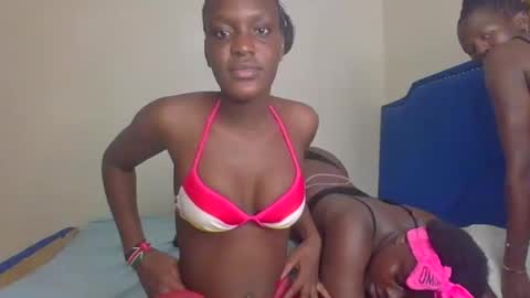 Snapshot of naughty_cee chatting on 01/15/25, 06:19 Naughty cee online show from 01/15/25, 06:19