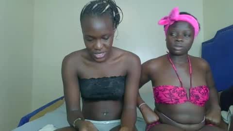 Snapshot of naughty_cee chatting on 01/17/25, 02:29 Naughty cee online show from 01/17/25, 02:29