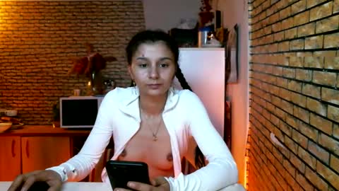 naughty_coupl3xxx online show from 02/25/26, 08:29