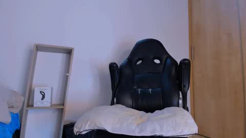 Miller online show from 02/17/25, 04:04