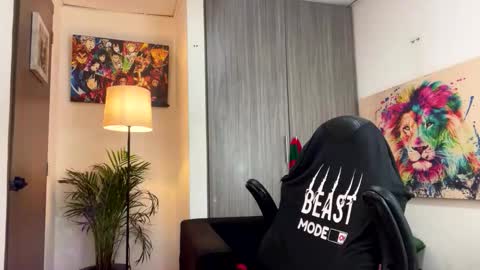 Miller online show from 12/20/25, 11:39