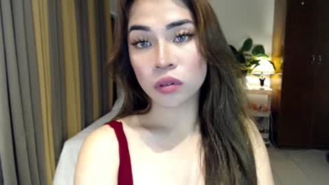 Snapshot of naughty_dreamerxxx chatting on 01/29/25, 10:05 Queen Jess online show from 01/29/25, 10:05