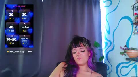 Em  please help me reach 100 thumbs up 3 online show from 09/09/25, 06:29