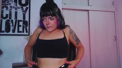 Em  please help me reach 100 thumbs up 3 online show from 09/27/25, 07:46