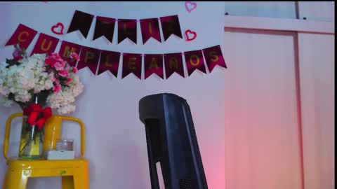 Em  please help me reach 100 thumbs up 3 online show from 02/20/26, 04:42