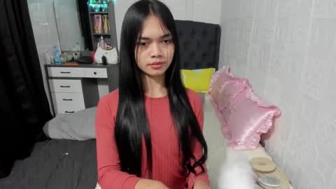 emma online show from 12/19/24, 04:02