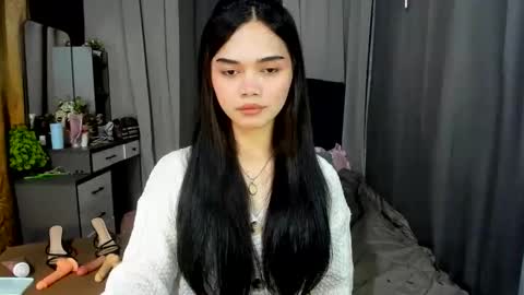 emma online show from 06/09/26, 08:31