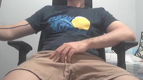 Snapshot of naughty_enzo chatting on 11/24/25, 12:43 Enzo online show from 11/24/25, 12:43