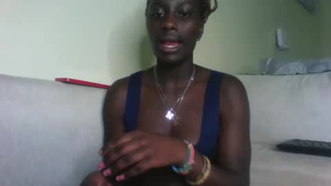 Snapshot of naughty_hickie chatting on 11/23/25, 08:41 HICKIE online show from 11/23/25, 08:41