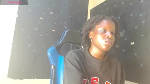 Snapshot of naughty_kitty021 chatting on 09/16/25, 02:01 naomi online show from 09/16/25, 02:01