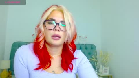 Maria  online show from 10/04/25, 07:34