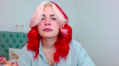 Maria  online show from 10/07/25, 02:03