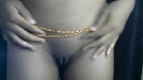 Naughty laura online show from 05/18/26, 10:04