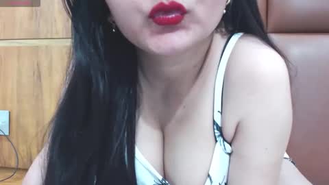 riya online show from 06/09/26, 05:57