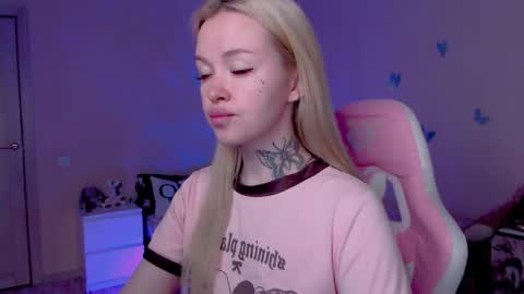 Snapshot of naughty_mablee chatting on 05/05/26, 01:24 Mable online show from 05/05/26, 01:24