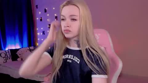 Snapshot of naughty_mablee chatting on 05/11/26, 12:05 Mable online show from 05/11/26, 12:05