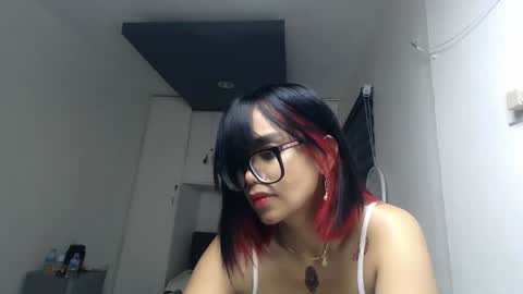 Maria online show from 04/23/26, 12:29