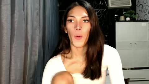Snapshot of naughty_princess24 chatting on 06/28/26, 09:21 Ariela online show from 06/28/26, 09:21