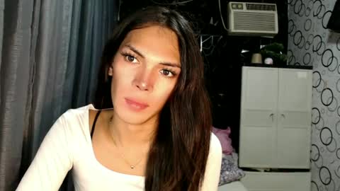 Snapshot of naughty_princess24 chatting on 06/29/26, 12:38 Ariela online show from 06/29/26, 12:38