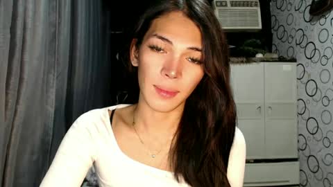 Snapshot of naughty_princess24 chatting on 07/05/26, 09:11 Ariela online show from 07/05/26, 09:11