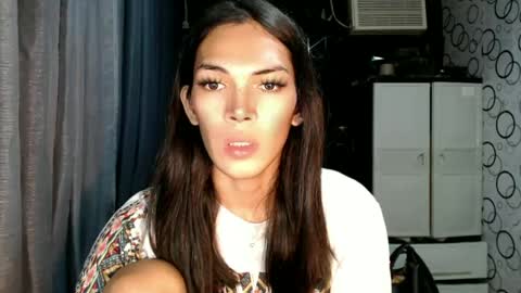 Snapshot of naughty_princess24 chatting on 07/13/26, 04:10 Ariela online show from 07/13/26, 04:10