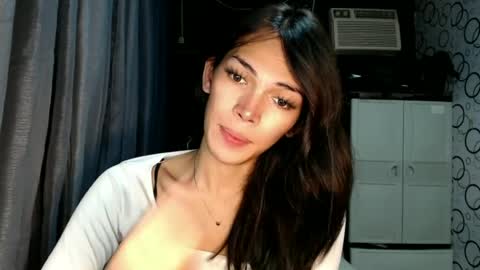Snapshot of naughty_princess24 chatting on 07/20/26, 05:59 Ariela online show from 07/20/26, 05:59