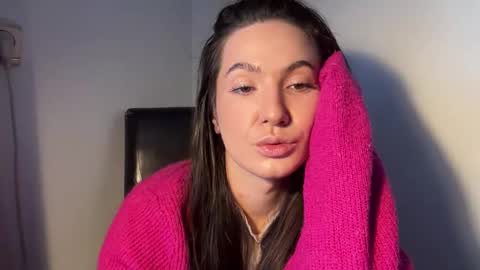 Elena online show from 12/05/25, 08:45