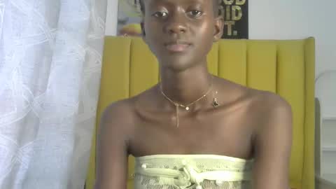 naughty_sandrah online show from 01/11/25, 12:29