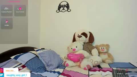 Snapshot of naughty_sexy_girl_1 chatting on 03/01/25, 03:49 Lau    online show from 03/01/25, 03:49
