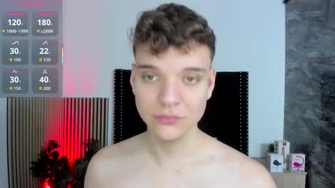 Snapshot of naughty_twink_ chatting on 11/15/25, 12:56 Noah online show from 11/15/25, 12:56