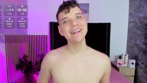 Snapshot of naughty_twink_ chatting on 11/25/25, 03:56 Noah online show from 11/25/25, 03:56