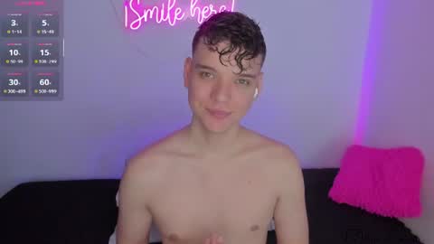 Snapshot of naughty_twink_ chatting on 07/09/26, 04:44 Noah online show from 07/09/26, 04:44