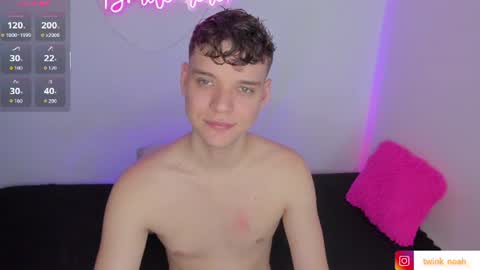Snapshot of naughty_twink_ chatting on 07/10/26, 05:04 Noah online show from 07/10/26, 05:04